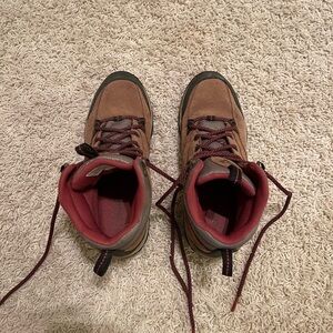 Columbia Hiking Boots